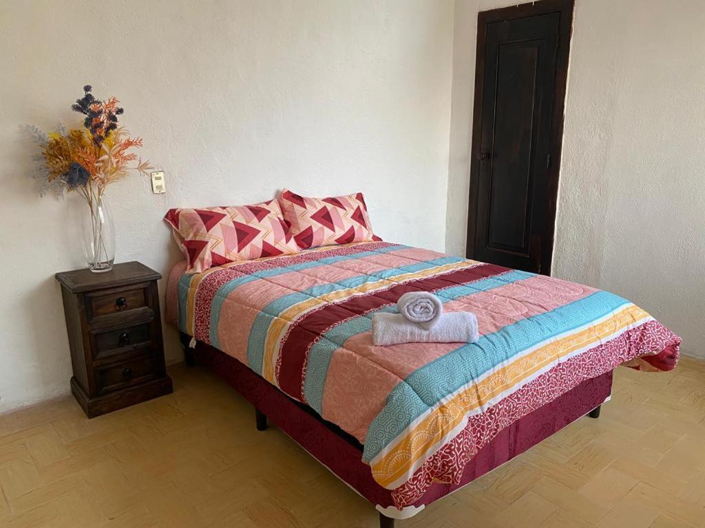 Casa Del Viajero Colonial Guatemala Apartment ภายนอก รูปภาพ