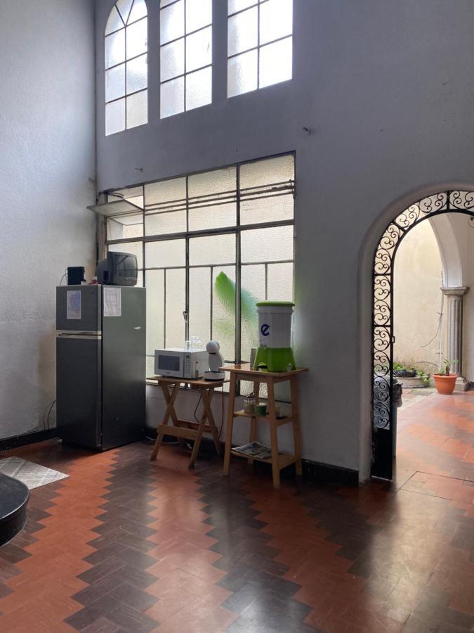 Casa Del Viajero Colonial Guatemala Apartment ภายนอก รูปภาพ